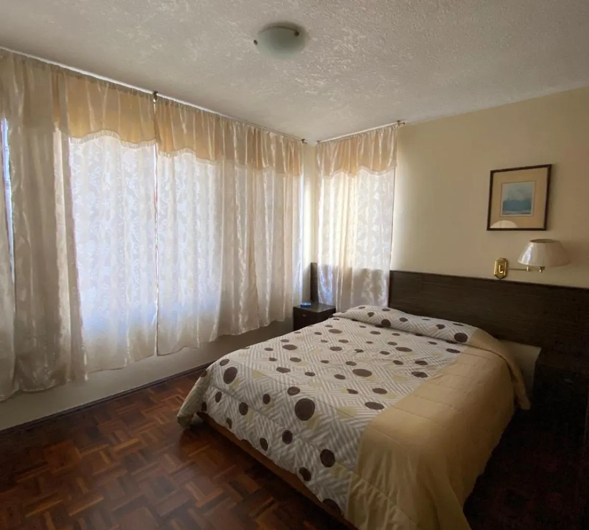Hotel Galaxy Quito